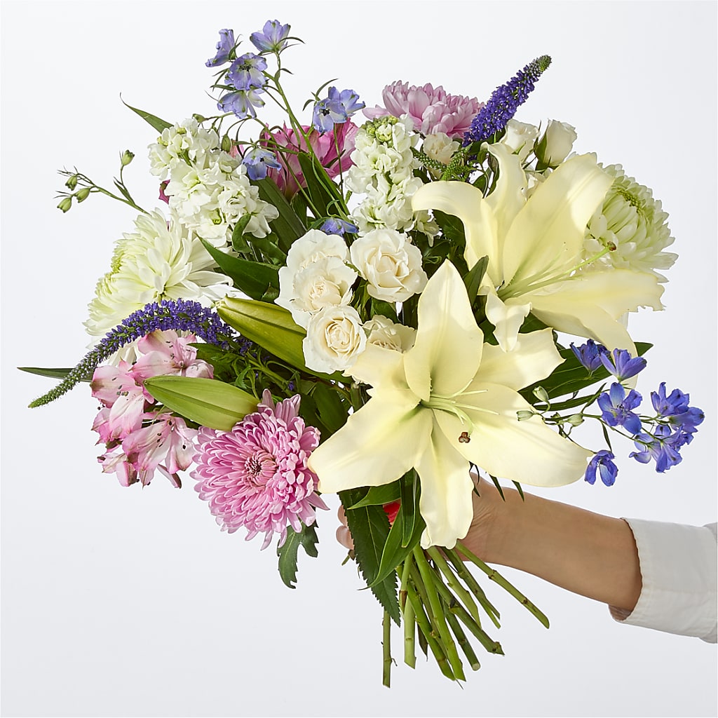 Winter Celebration Bouquet – Bouquet.com, Tontitown AR