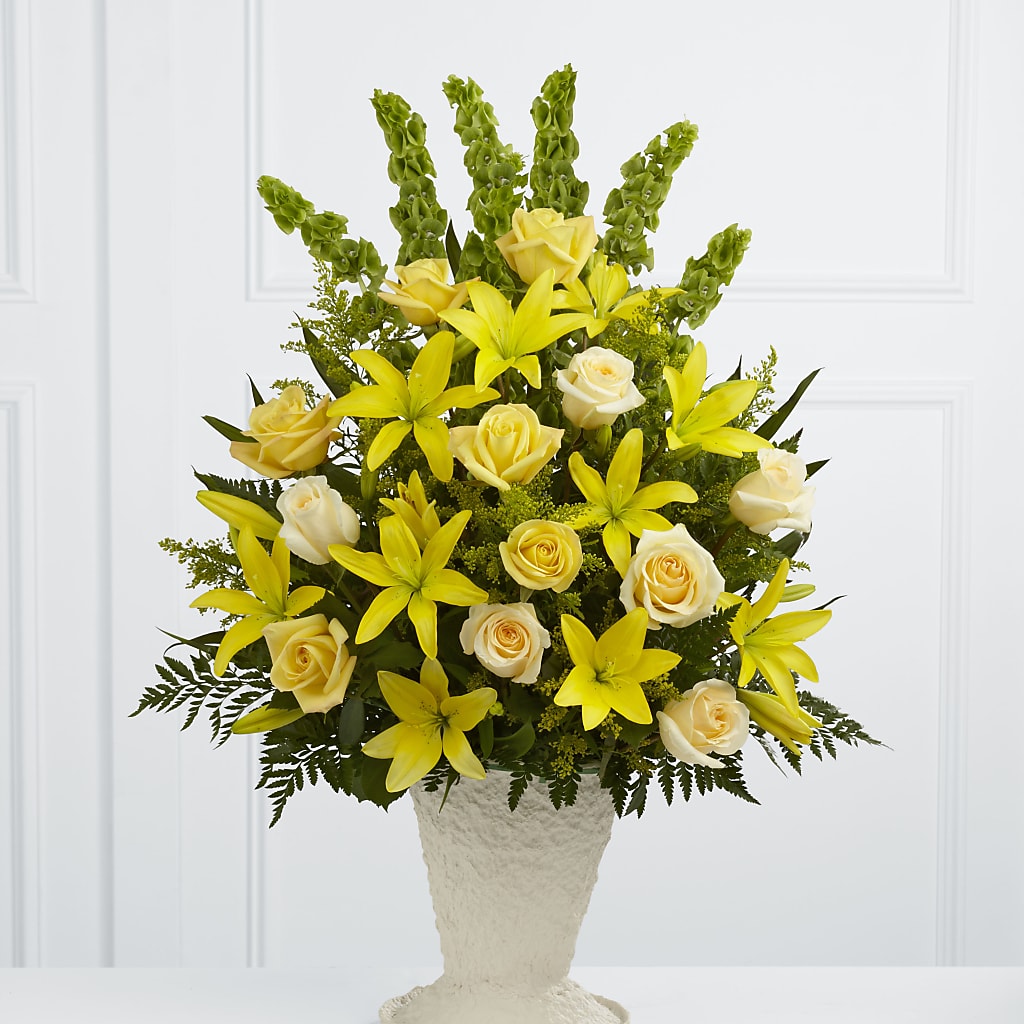 Golden Memories Arrangement – Bouquet.com, Tontitown AR