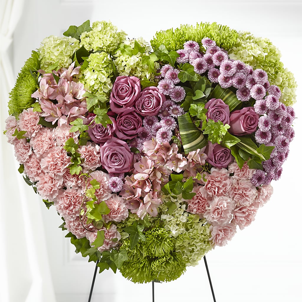 Heartwarming Standing Heart – Bouquet.com, Tontitown AR
