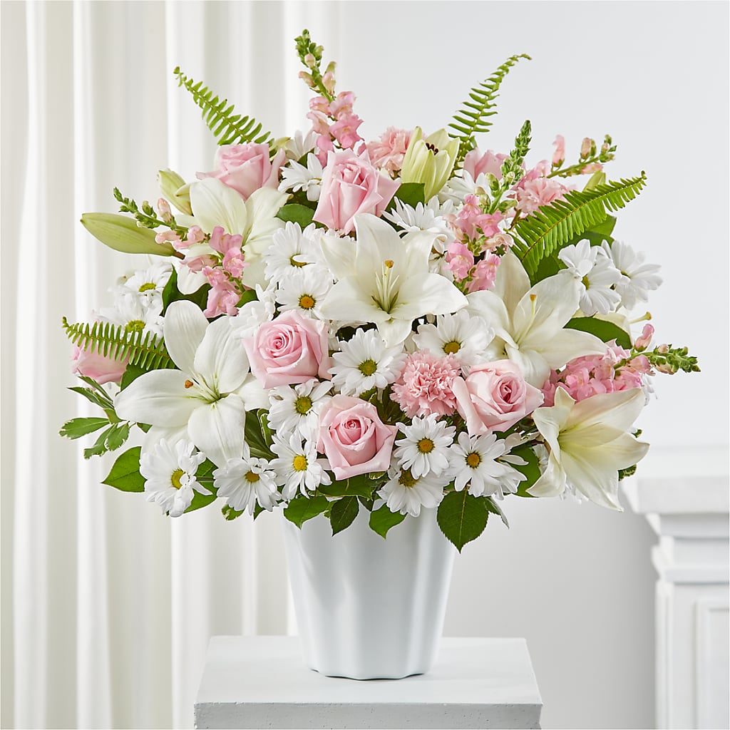 Soft Touch Tabletop Basket – Bouquet.com, Tontitown AR
