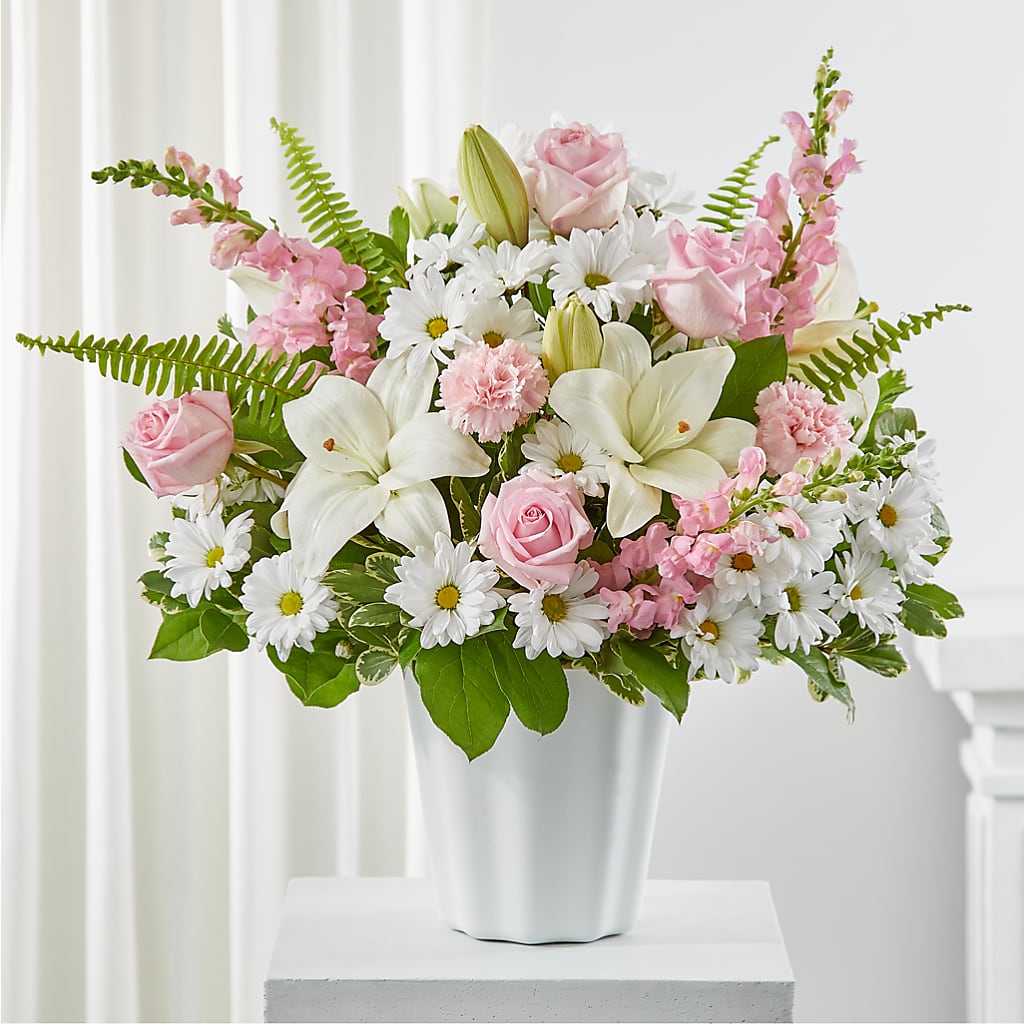 Soft Touch Tabletop Basket – Bouquet.com, Tontitown AR