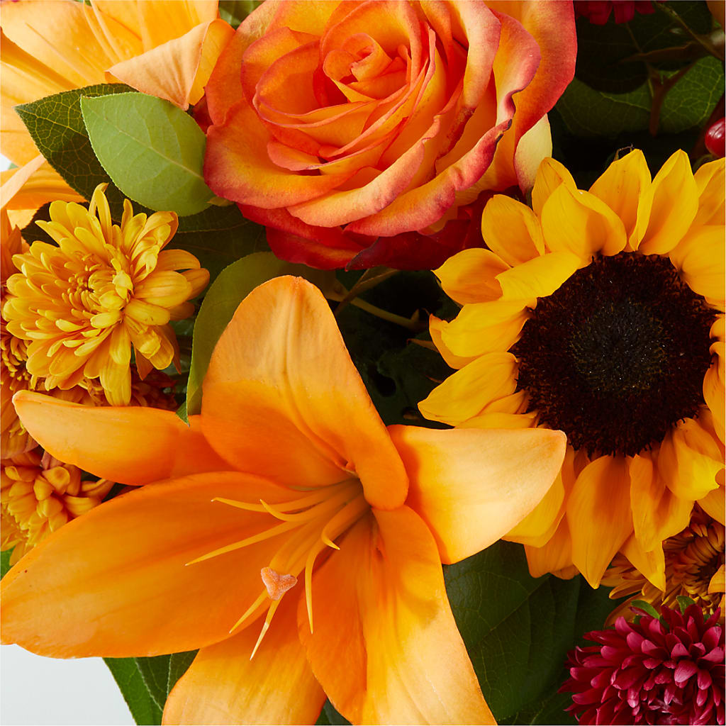 Grateful Centerpiece –  Bouquet.com, Tontitown AR