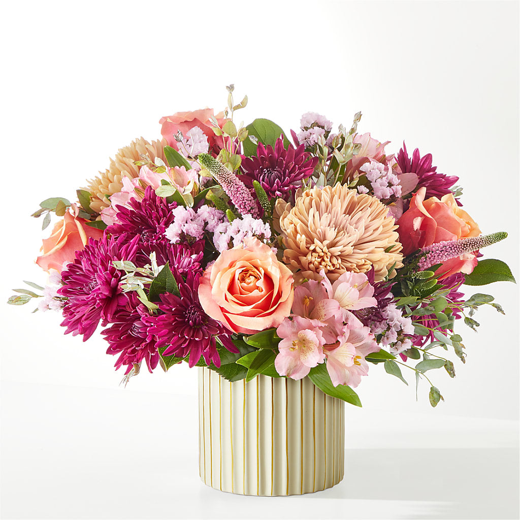 Berry Cobbler Bouquet with Ivory Vase –  Bouquet.com, Tontitown AR