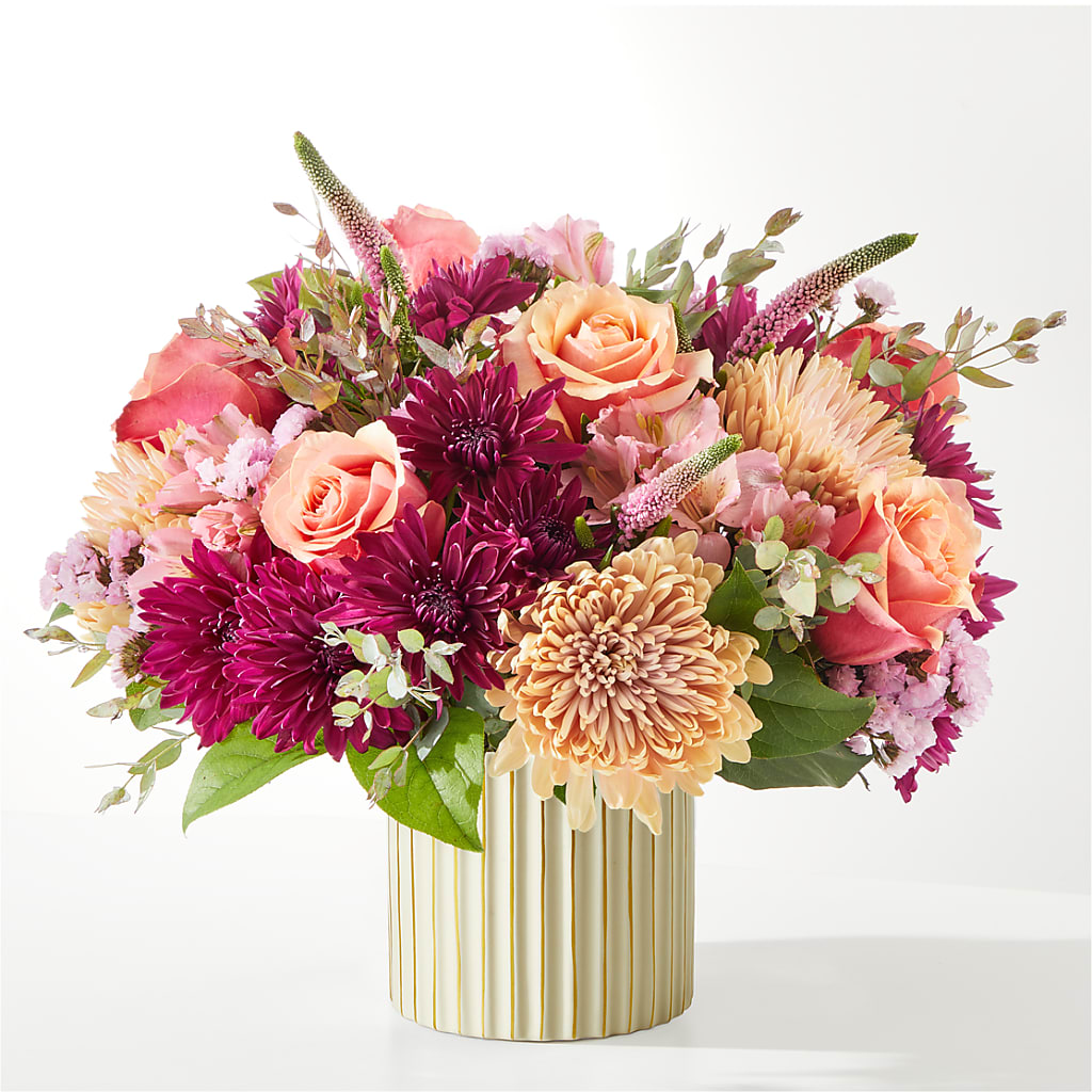 Berry Cobbler Bouquet with Ivory Vase –  Bouquet.com, Tontitown AR