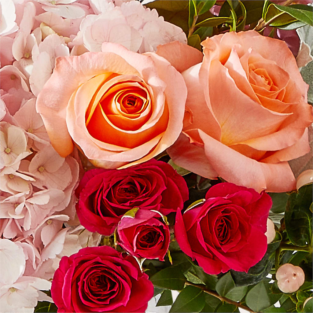 Glitz & Glam Bouquet –  Bouquet.com, Tontitown AR