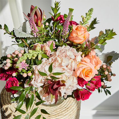 Glitz & Glam Bouquet –  Bouquet.com, Tontitown AR